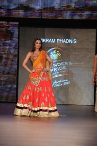 Malaika Arora Khan at Blenders Pride Fashion Tour 2011