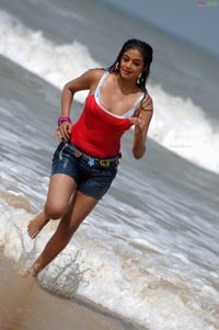 Priyamani