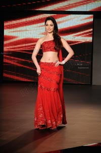 Tamanna at Blenders Pride Fashion Tour 2011