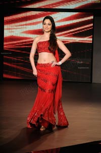 Tamanna at Blenders Pride Fashion Tour 2011