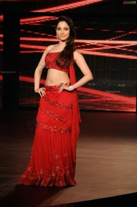 Tamanna at Blenders Pride Fashion Tour 2011