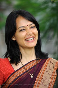 Beautiful Amala Akkineni High Definition