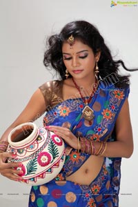 Indian Female Model Saree Photos