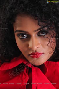 Model Sonia Ragalahari Photos