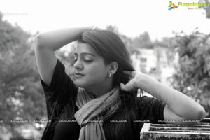 Tashu Kaushik Black and White Photos