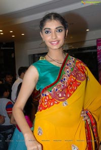 Hyderabad Model Aasna Kalakunj Outlet