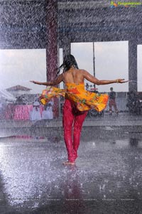 Remya Nambeesan Rain Dance