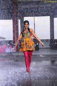 Remya Nambeesan Rain Dance