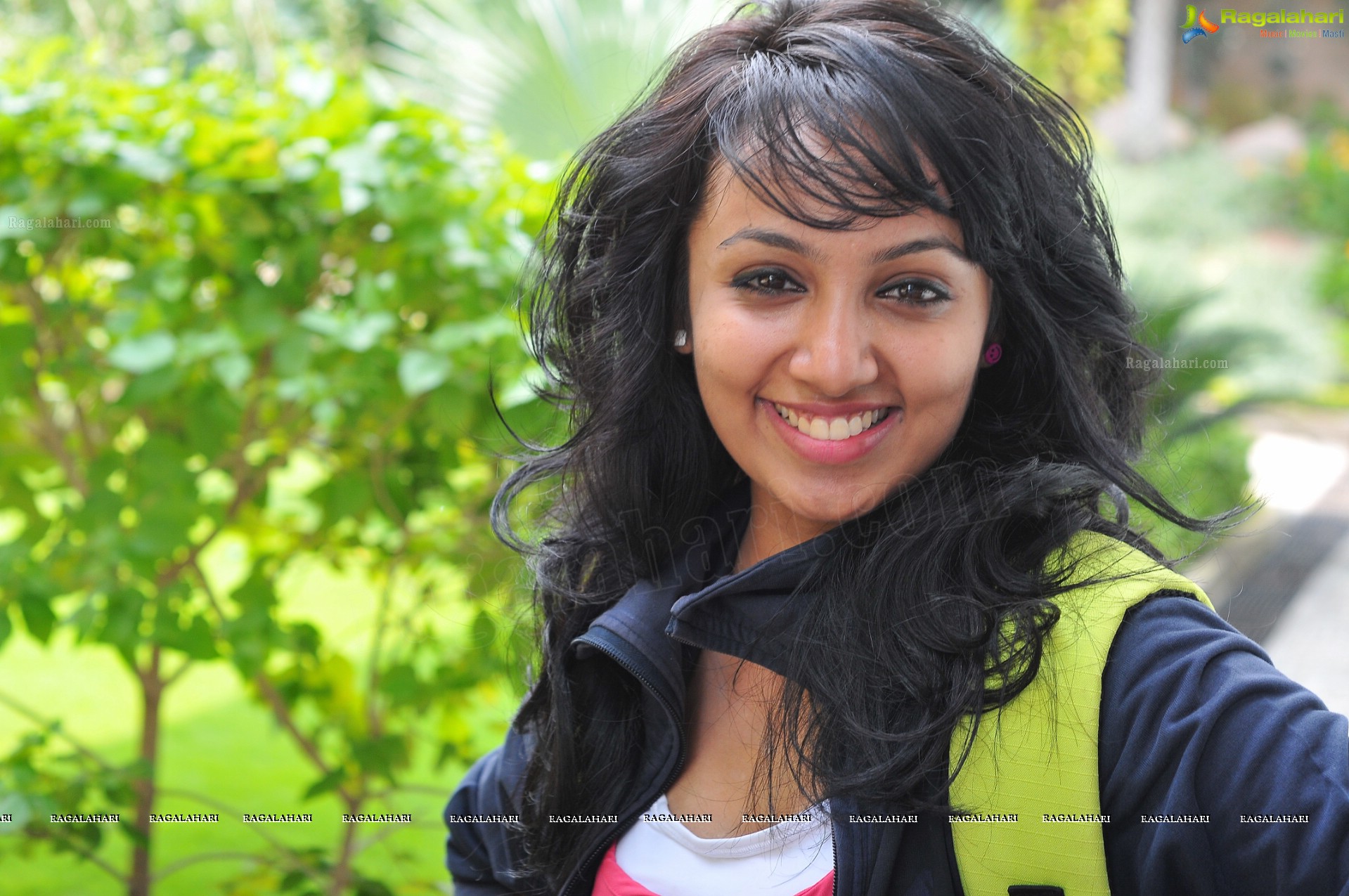 Tejaswi (High Definition)