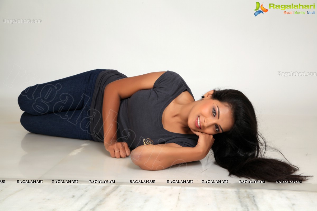 Sneha G (Exclusive)