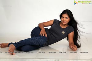 Indian Model Sneha Exclusive Photos