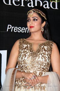 Charmi at Heal A Child Fashion Show