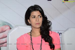 Nimrat Kaur High Quality Photos