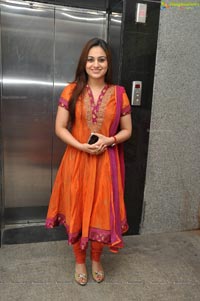 Aksha Pardasany at Star Homeo Logo Launch