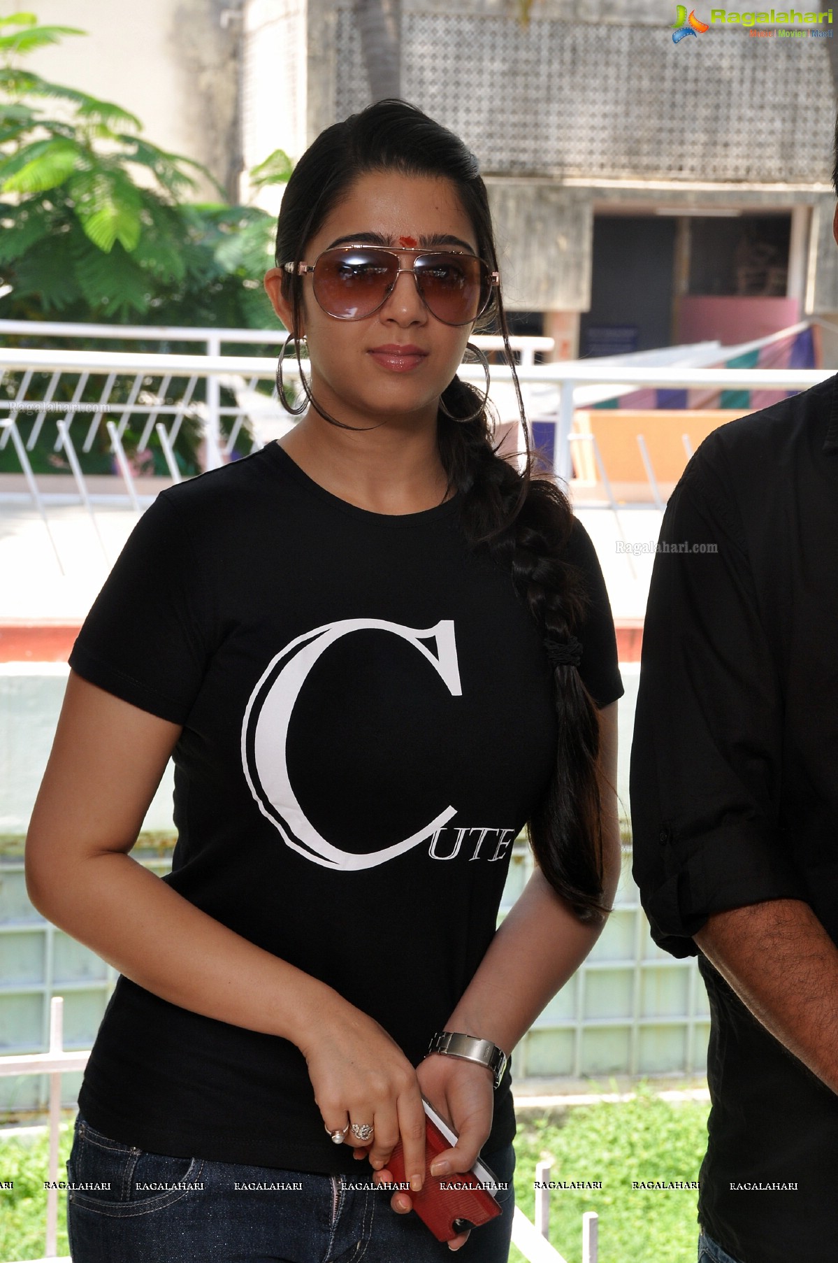 Charmi at Nisha Kothari's Criminals Muhurat, Photo Gallery