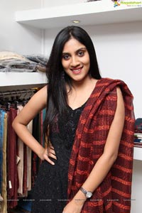 Dhanya Balakrishna at Vestitii Designer Stores Launch