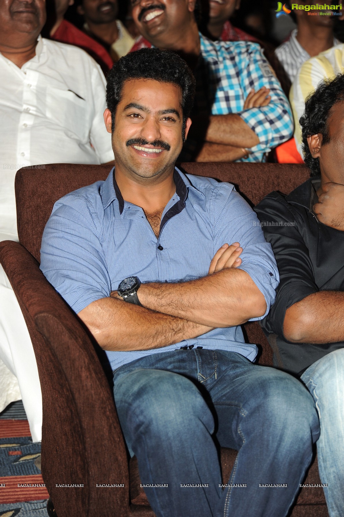 NTR at Ramayya Vasthavayya Audio Release