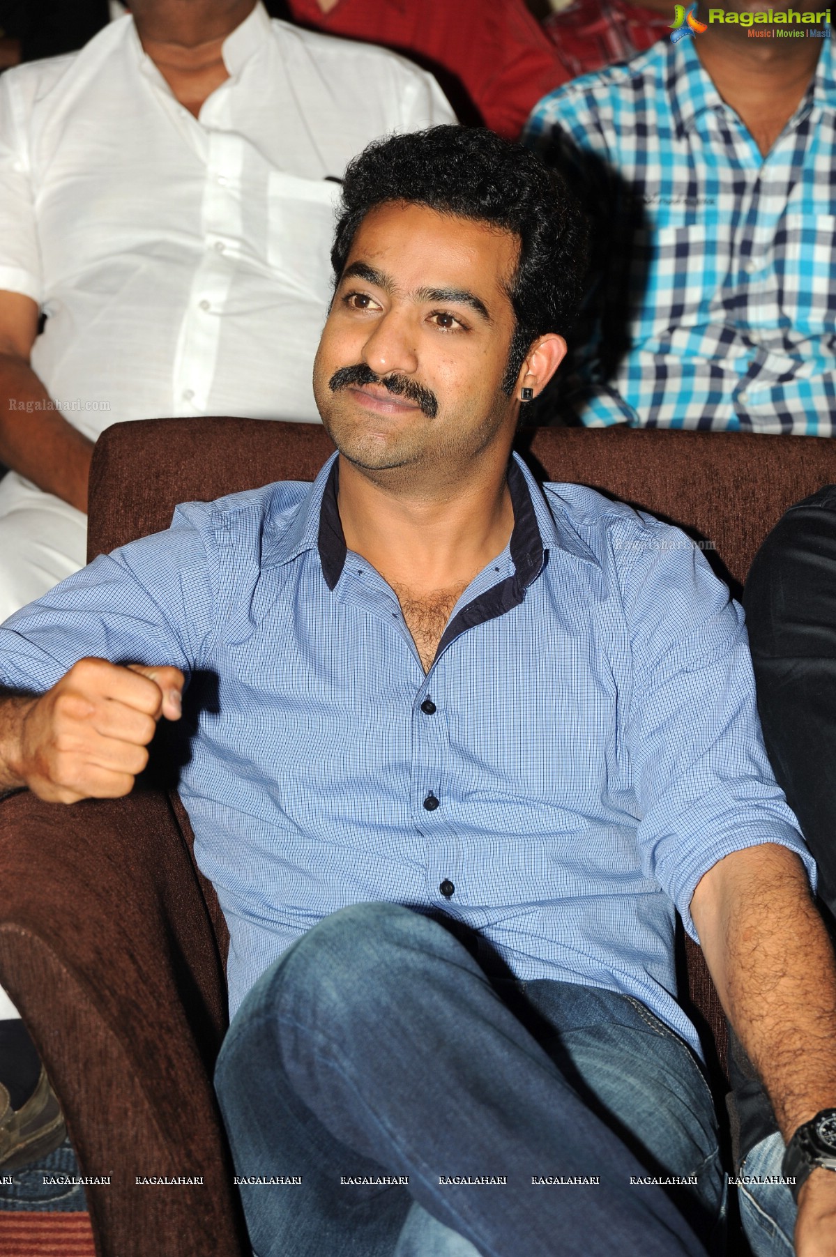 NTR at Ramayya Vasthavayya Audio Release