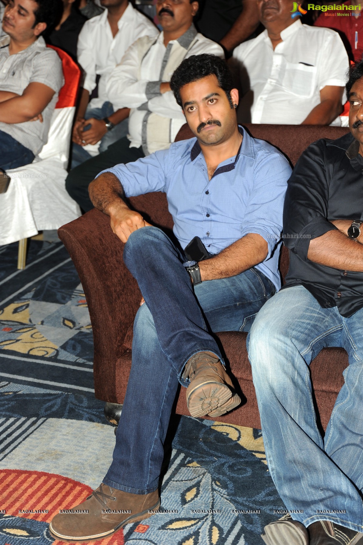 NTR at Ramayya Vasthavayya Audio Release