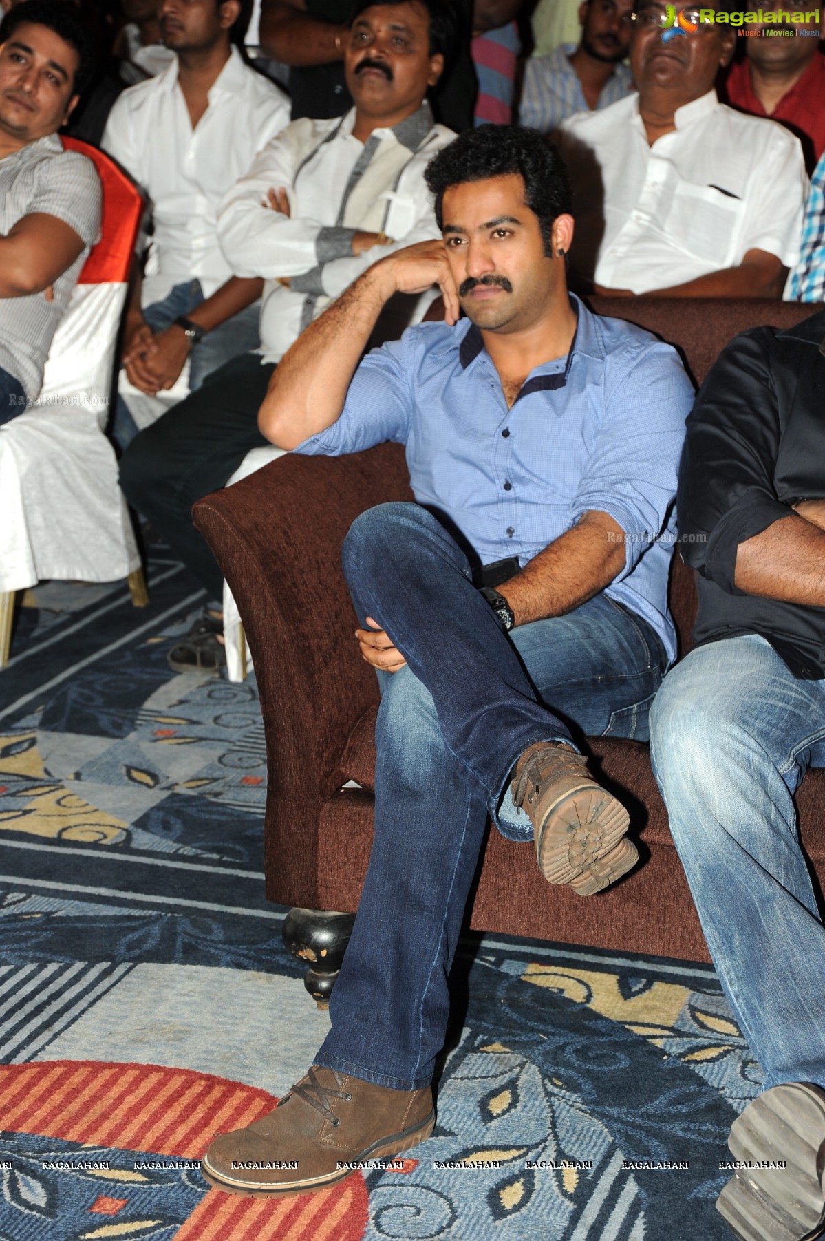 NTR at Ramayya Vasthavayya Audio Release