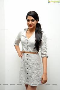 Sakshi Chowdary