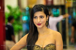 Shruti Haasan Hot SIIMA Photos