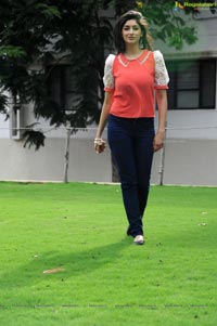 Miss India Earth Tanvi Vyas Photos