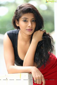 Shruti Yugal