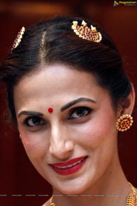 Shilpa Reddy High Resolution Photos