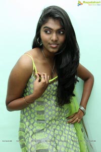 Actress Aslesha