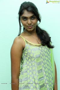 Actress Aslesha