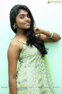 Actress Aslesha