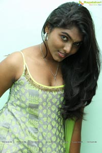 Actress Aslesha