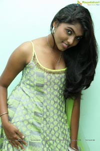 Actress Aslesha