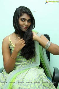 Actress Aslesha