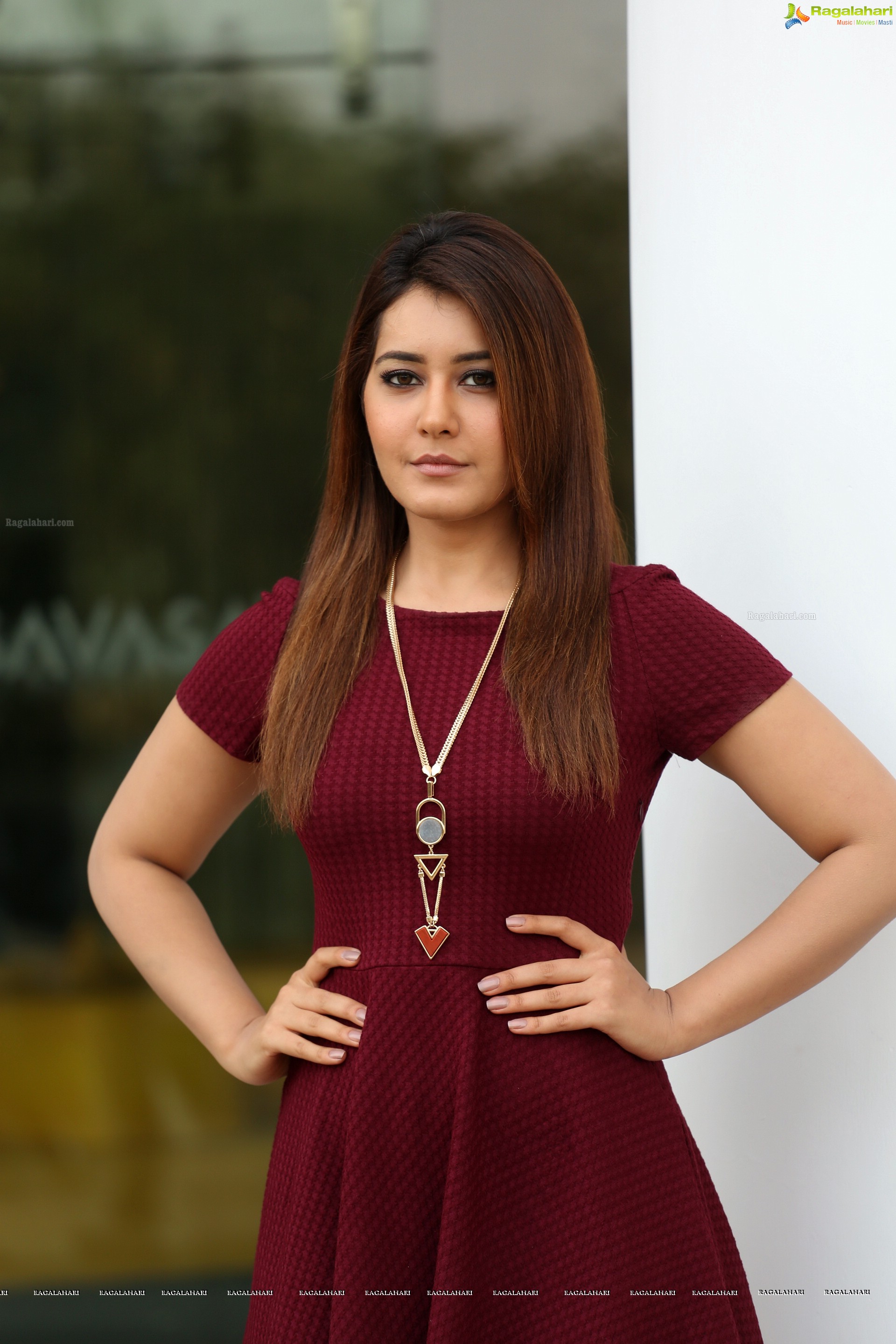 Beautiful Rashi Khanna in Skater Dress HD Photos