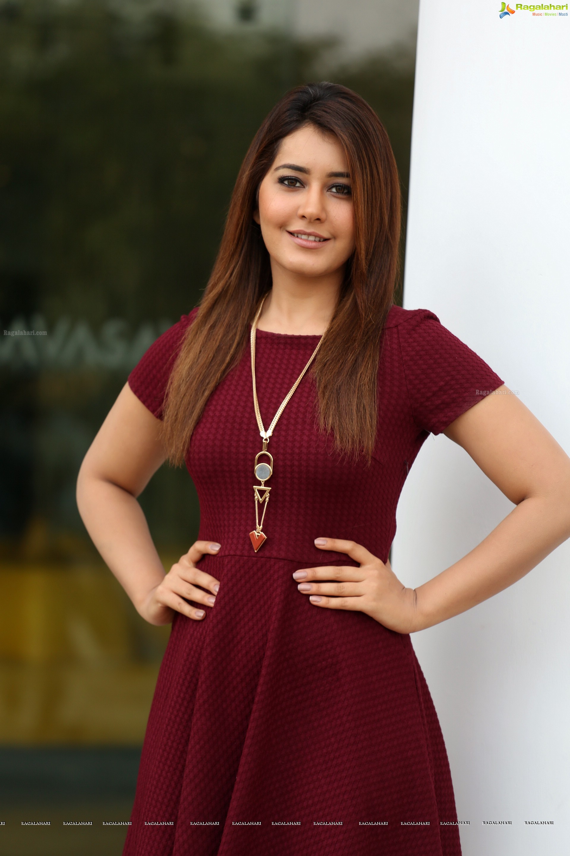 Beautiful Rashi Khanna in Skater Dress HD Photos