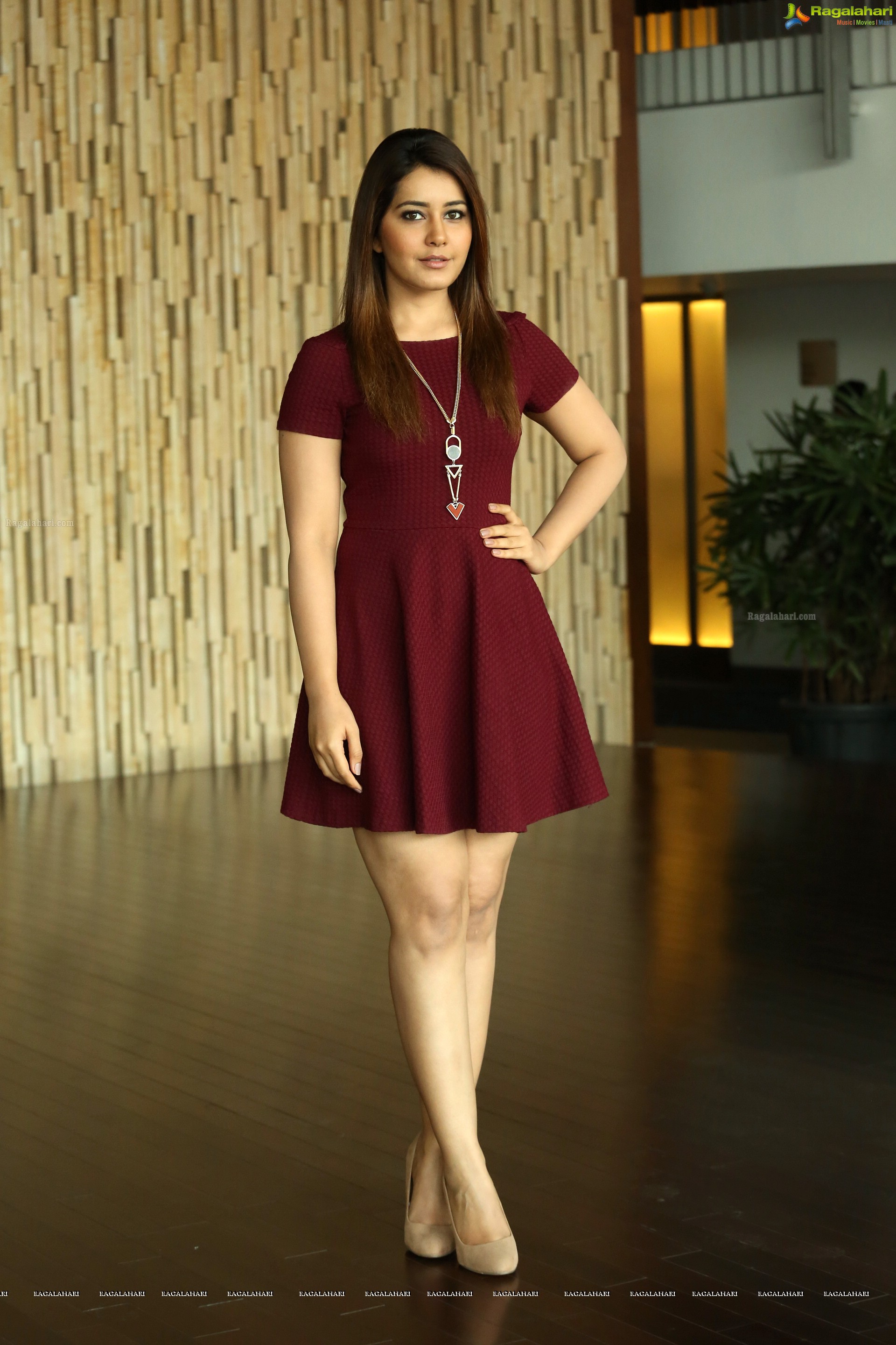 Beautiful Rashi Khanna in Skater Dress HD Photos