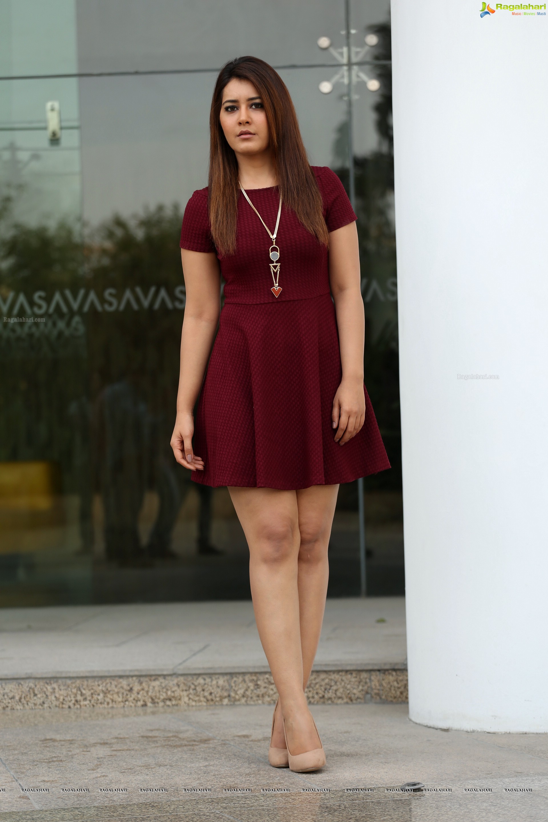 Beautiful Rashi Khanna in Skater Dress HD Photos