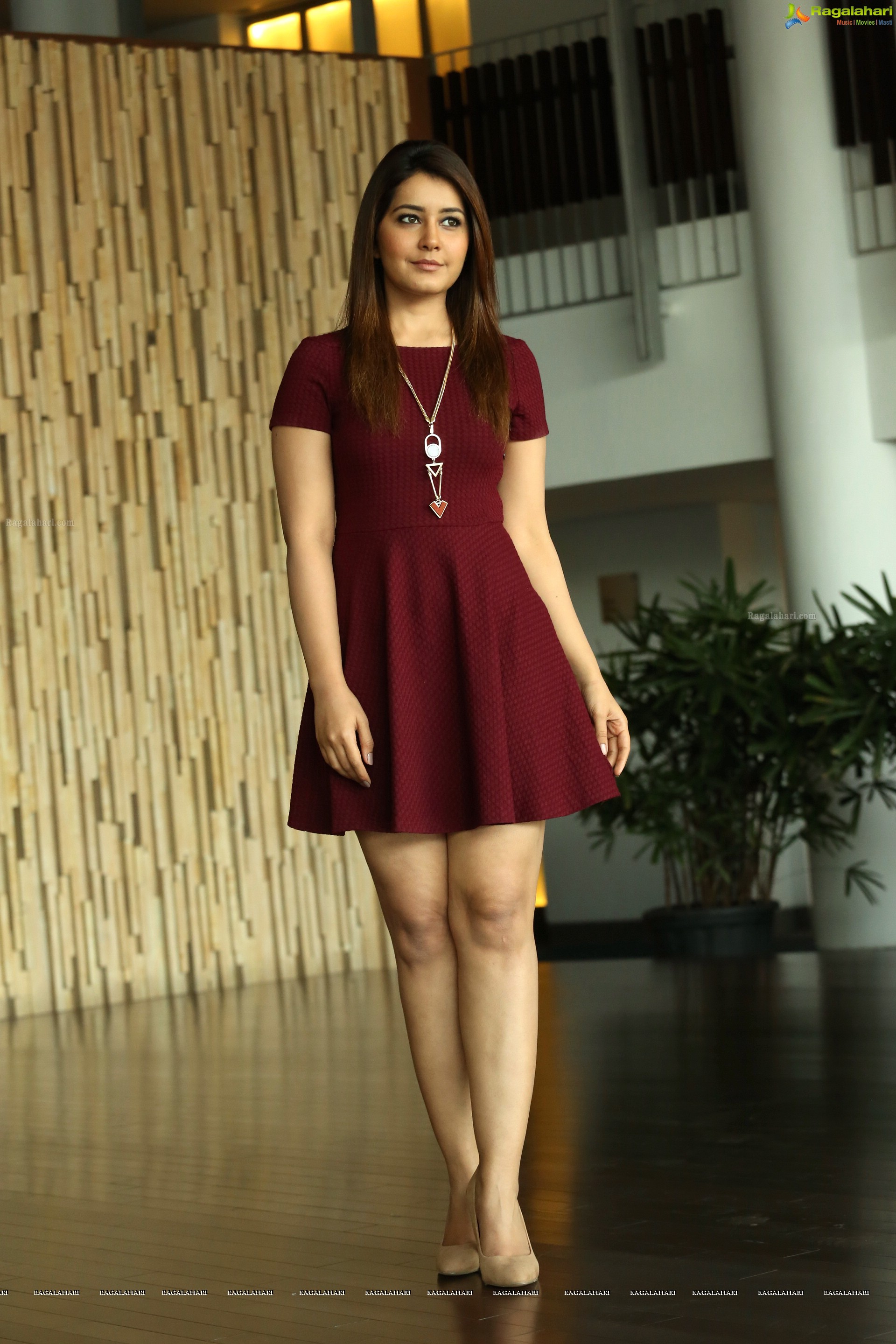 Beautiful Rashi Khanna in Skater Dress HD Photos