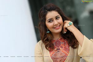 Bengal Tiger Rashi Khanna