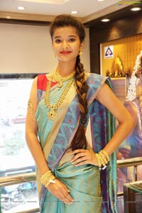 Krutika Photos