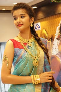 Krutika Photos