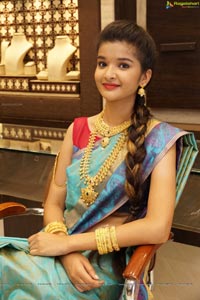 Krutika Photos