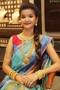 Krutika Photos