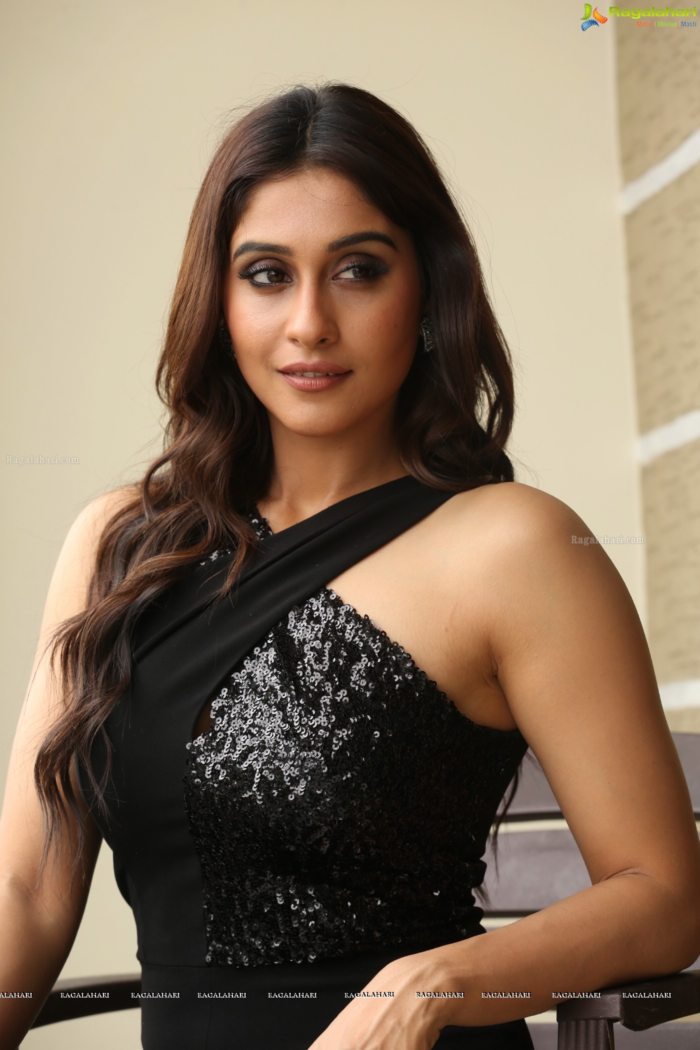 Regina Cassandra (Posters)