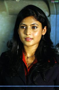Kaushal, Saira Bhanu, Ekta Trivedi