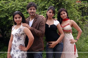 Kaushal, Saira Bhanu, Ekta Trivedi