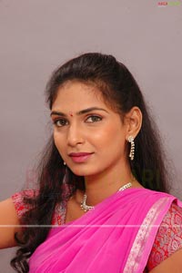 Monali Chowdary Photo Session/Wallpapers