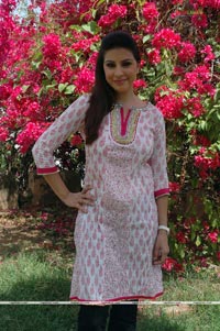 Karishma Kotak Photo Gallery from Glamour